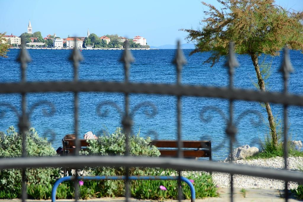 Lanterna Puntamika Apt. Near Beach Zadar Exteriör bild